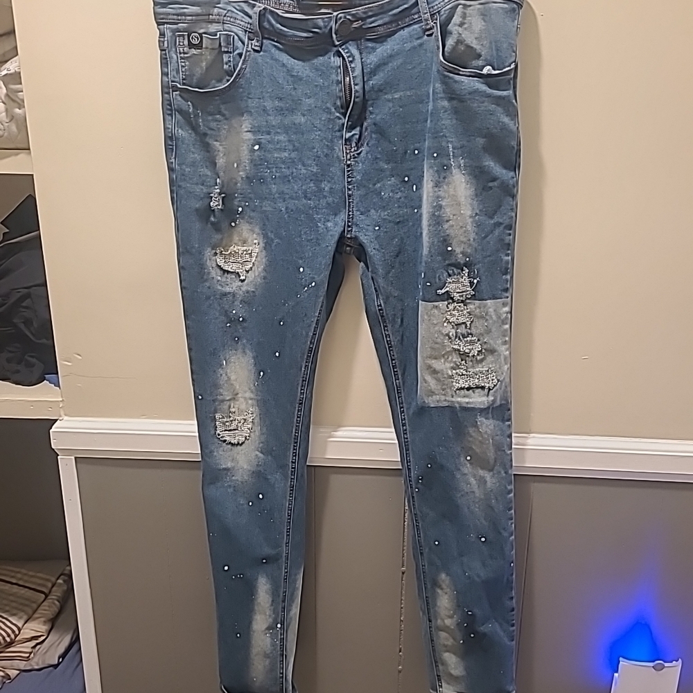 Men’s 40x34 Switch Remarkable Men's Jeans Slim Taper Fit Denim distressed